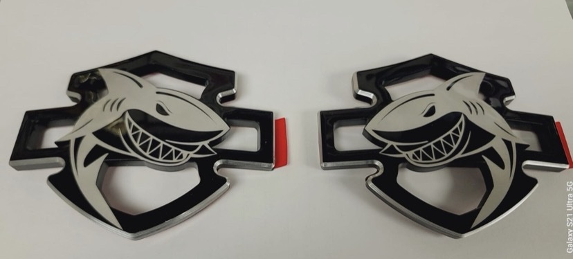 SHARK Custom Gas Tank Aluminum Emblems For Touring 2024+ BLACK & RED - Image 16
