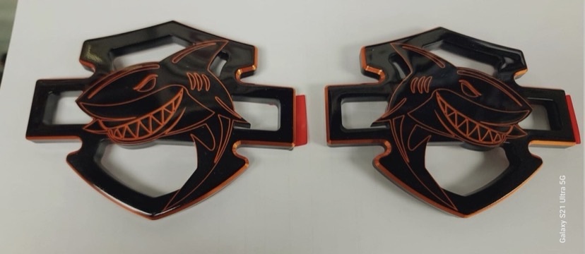 SHARK Custom Gas Tank Aluminum Emblems For Touring 2024+ BLACK & RED - Image 17