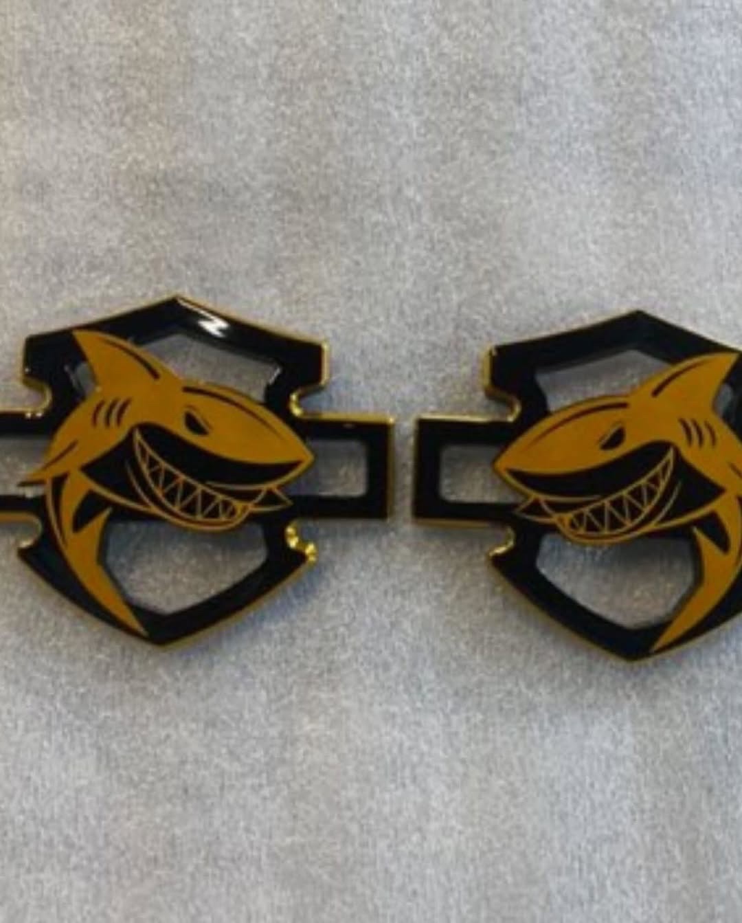 SHARK Custom Gas Tank Aluminum Emblems For Touring 2024+ BLACK & RED - Image 7