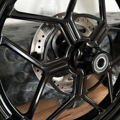 Arlen Ness 21” Front Wheel – Like New