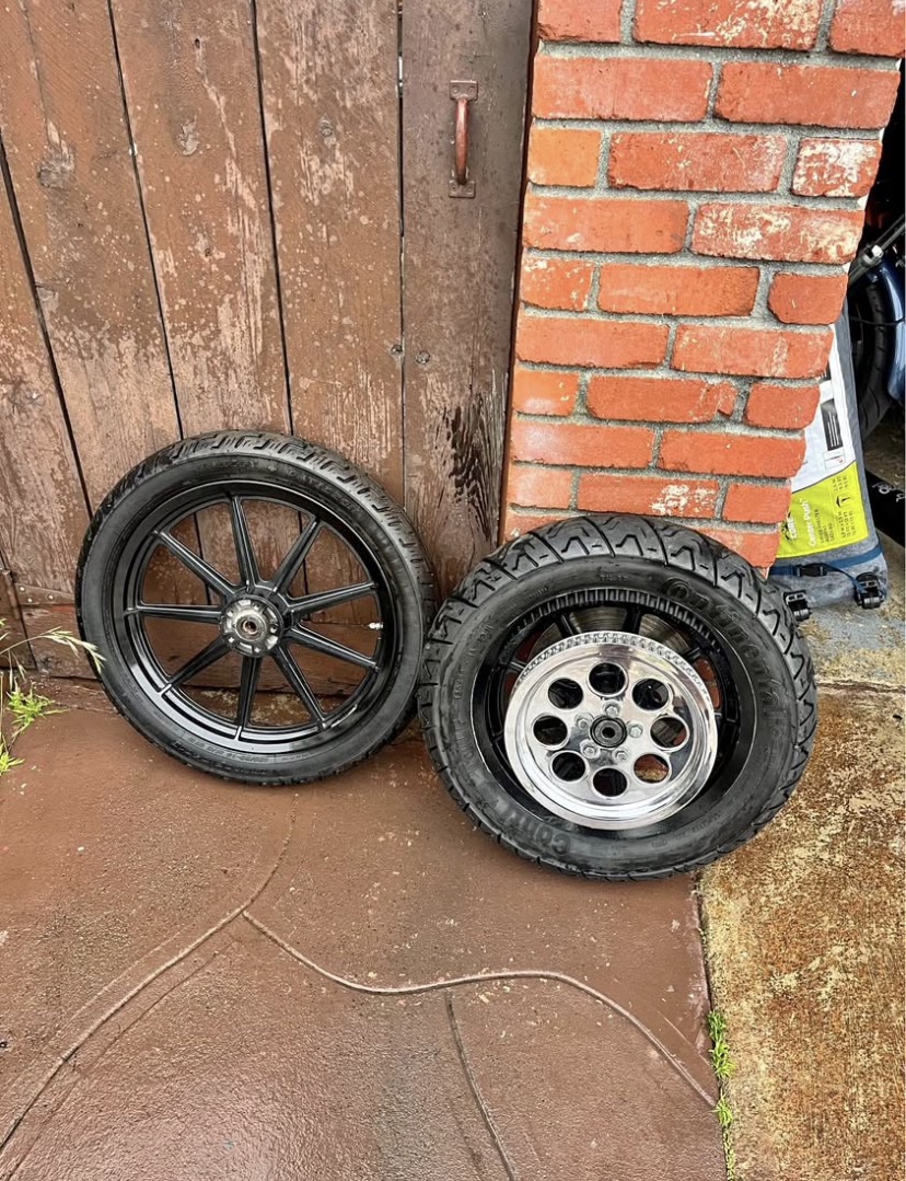 Harley-Davidson 9-Spoke Mag Wheel Set