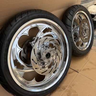 RC Components Savage Wheel Package – 21”/18” Chrome