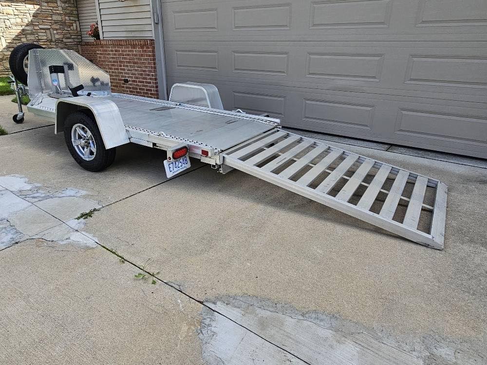 Premium Aluminum Motorcycle Trailer – Fully Upgraded - Image 4