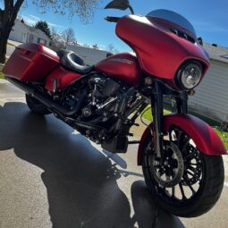 2019 Harley Street Glide Special Wicked Red Denim