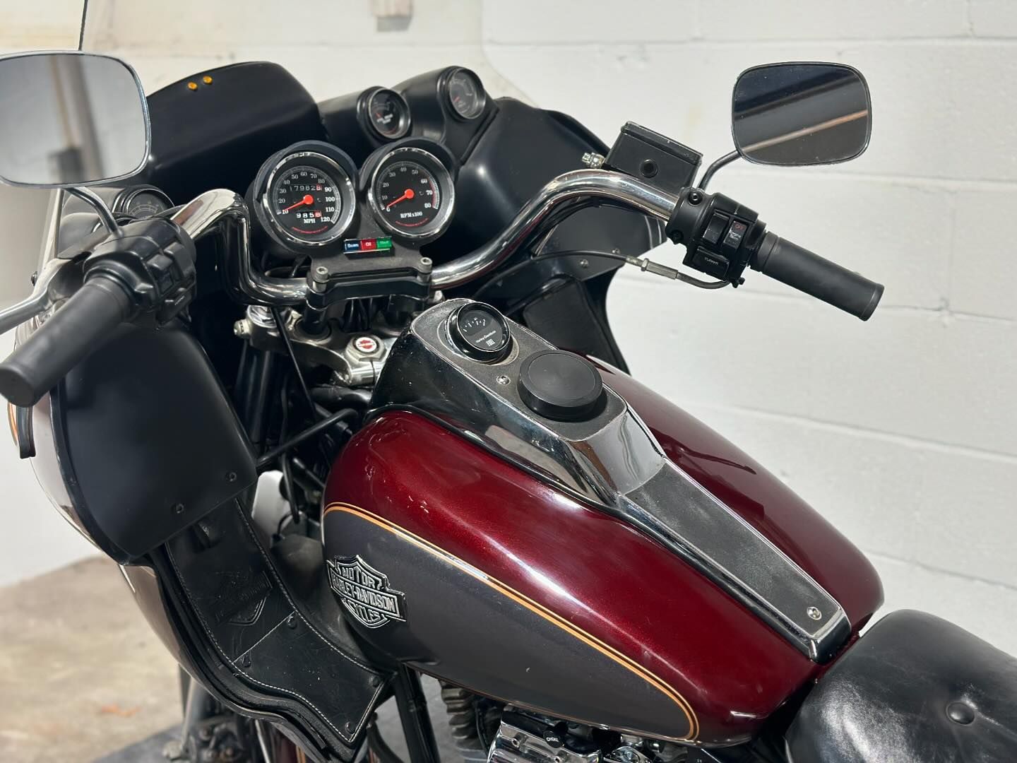 1985 FXRT - Image 11