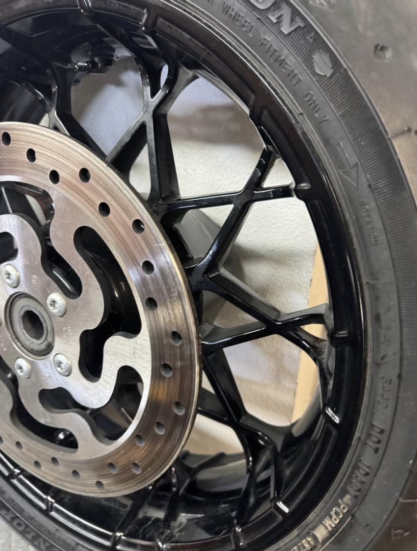 OEM Harley-Davidson Prodigy Wheel Set – 2022 Road Glide Special - Image 9